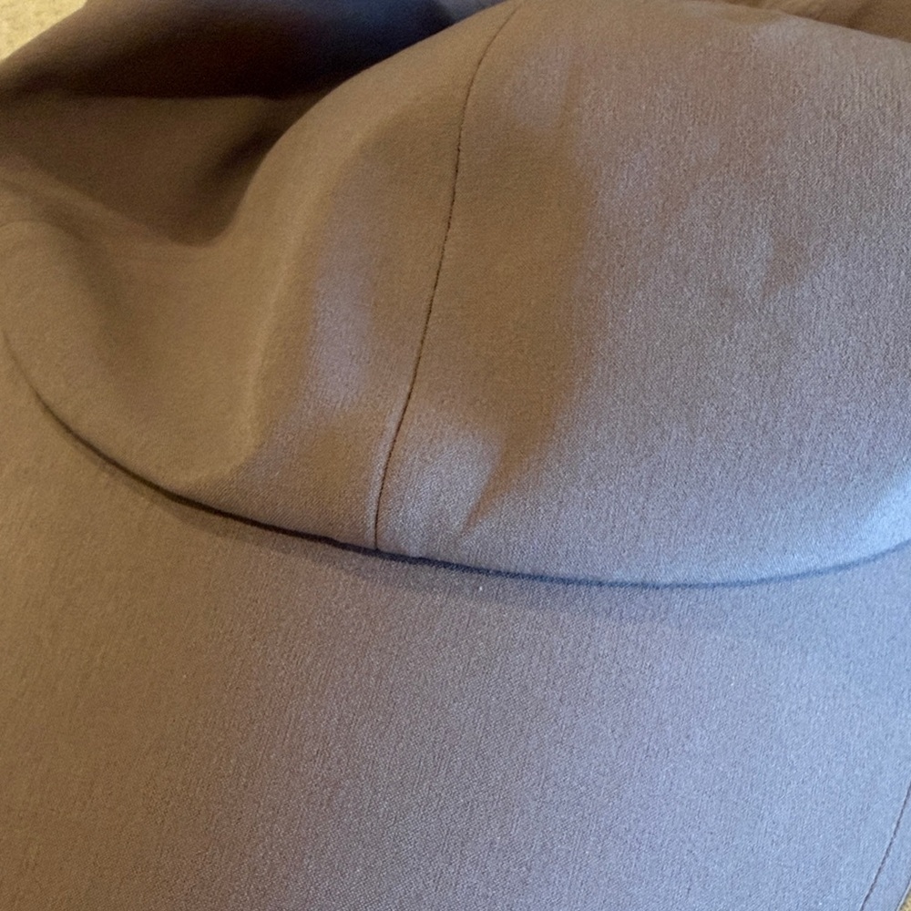 NWOT Lululemon Hat - Picture 3 of 3